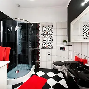 Golebia 3 Apartment